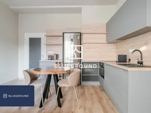 Pronájem bytu 1+kk, Praha - Vršovice, 28. pluku, 37 m2