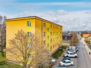 Prodej bytu 2+1, Unhošť, Komenského, 52 m2