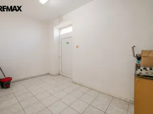 Prodej obchodního prostoru, Rataje nad Sázavou, 200 m2