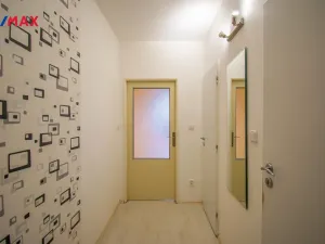 Pronájem bytu 2+kk, Hradec Králové - Nový Hradec Králové, Jana Masaryka, 56 m2