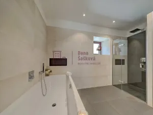 Prodej rodinného domu, Kunžak - Valtínov, 401 m2