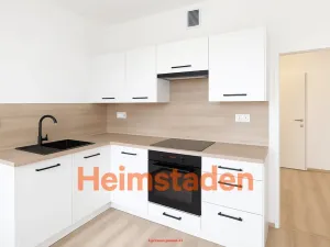 Pronájem bytu 2+1, Ostrava - Poruba, Hlavní třída, 64 m2