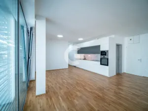 Pronájem bytu 3+kk, Zlín, Lorencova, 99 m2
