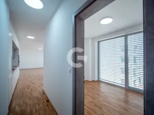 Pronájem bytu 3+kk, Zlín, Lorencova, 99 m2