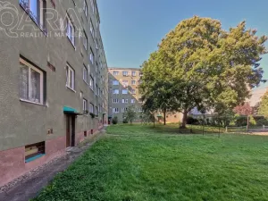 Pronájem bytu 3+kk, Praha - Vinohrady, Nad Primaskou, 56 m2