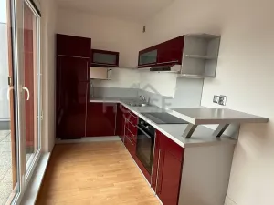Pronájem bytu 1+kk, Praha - Pitkovice, Pečárková, 42 m2
