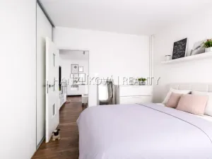 Prodej bytu 3+1, České Budějovice - České Budějovice 3, Jírovcova, 65 m2