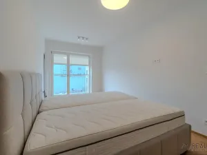 Pronájem bytu 2+kk, Ostrava, Dlouhá, 57 m2