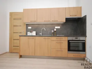 Pronájem bytu 1+1, Břeclav, Stromořadní, 43 m2