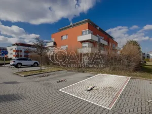 Prodej bytu 2+kk, Praha - Pitkovice, Májovková, 67 m2