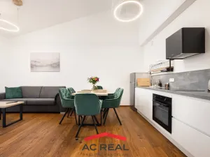 Prodej bytu 4+kk, Vrchlabí - Hořejší Vrchlabí, Horská, 87 m2