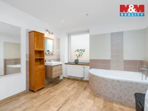 Prodej rodinného domu, Hrob, Horní, 149 m2