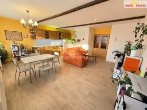 Prodej bytu 4+kk, Jince, Zborovská, 101 m2