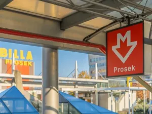 Pronájem bytu 2+kk, Praha - Prosek, Litoměřická, 55 m2