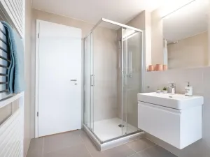 Pronájem bytu 1+kk, Praha - Prosek, Litoměřická, 33 m2