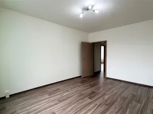 Pronájem bytu 2+1, Cheb, Přátelství, 49 m2