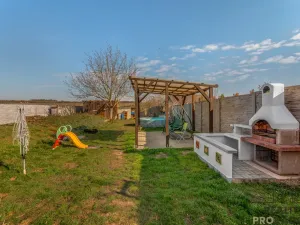 Prodej rodinného domu, Znojmo - Načeratice, 125 m2