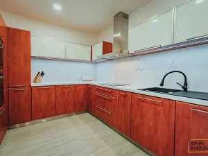 Pronájem bytu 3+kk, Brno, Kosmova, 95 m2