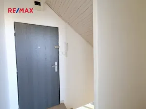 Pronájem bytu 4+1, Praha - Krč, V Štíhlách, 78 m2