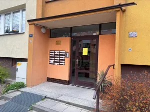 Prodej bytu 2+1, Opava, Edvarda Beneše, 53 m2