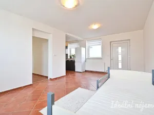 Pronájem bytu 1+kk, Mysločovice, 42 m2
