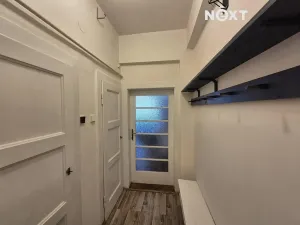 Pronájem bytu 1+kk, Praha - Žižkov, Žerotínova, 27 m2