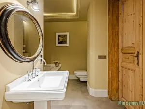 Pronájem bytu 2+1, Praha - Malá Strana, Plaská, 121 m2