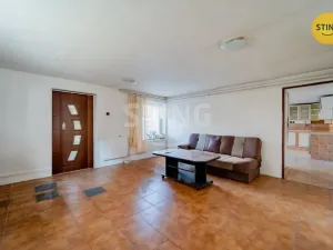 Prodej rodinného domu, Třeština, 180 m2