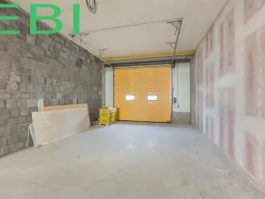 Pronájem skladu, Libiš, 2218 m2