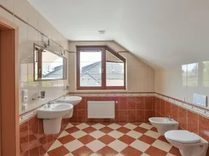 Prodej rodinného domu, Horoměřice, 350 m2