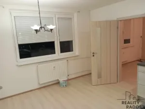 Pronájem bytu 2+kk, Krušovice, Na Brance, 38 m2