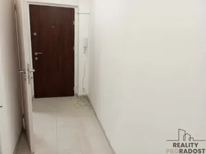 Pronájem bytu 2+kk, Krušovice, Na Brance, 38 m2