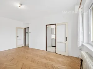 Prodej bytu 2+1, Praha - Libeň, náměstí Na Balabence, 53 m2