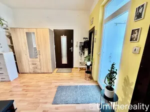 Prodej bytu 3+kk, Dvůr Králové nad Labem, nábřeží Benešovo, 76 m2