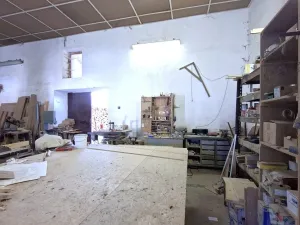 Pronájem výrobních prostor, Benešov - Bedrč, 105 m2