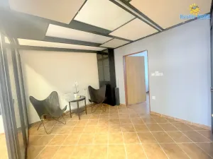 Pronájem obchodního prostoru, Jesenice, Budějovická, 95 m2