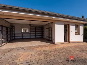 Prodej rodinného domu, Benešov, 260 m2