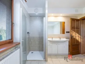 Prodej rodinného domu, Benešov, 260 m2