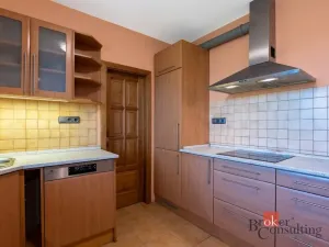 Prodej rodinného domu, Benešov, 260 m2