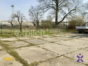 Pronájem komerčního pozemku, Kunovice, Na Drahách, 100 m2