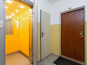 Prodej bytu 3+1, Praha - Kobylisy, Jelínkova, 63 m2