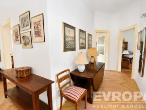 Pronájem bytu 3+1, Praha - Bubeneč, U zeměpisného ústavu, 93 m2