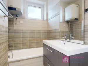 Prodej bytu 3+kk, Zaječí, Dlážděná, 82 m2