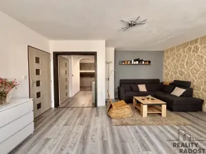 Prodej rodinného domu, Rousínov, 198 m2