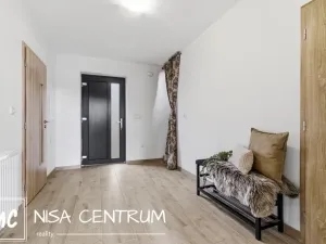 Prodej rodinného domu, Benešov u Semil, 123 m2