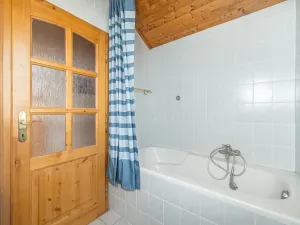 Prodej rodinného domu, Strážné, 350 m2