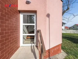 Pronájem bytu 2+kk, Dobříč, 80 m2