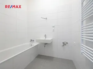 Pronájem bytu 2+kk, Praha - Modřany, Kolmanova, 56 m2