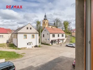 Prodej bytu 1+1, Čistá, nám. Václavské, 43 m2