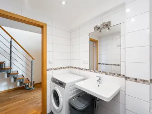 Prodej bytu 2+kk, Praha - Vršovice, Karpatská, 64 m2